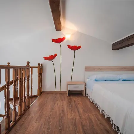 Olivo-1 By Interhome Apartman