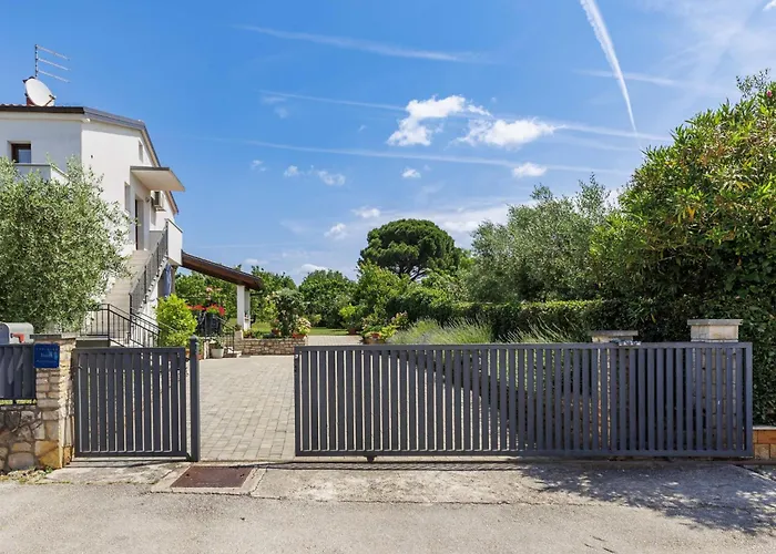 Olivo-1 By Interhome *