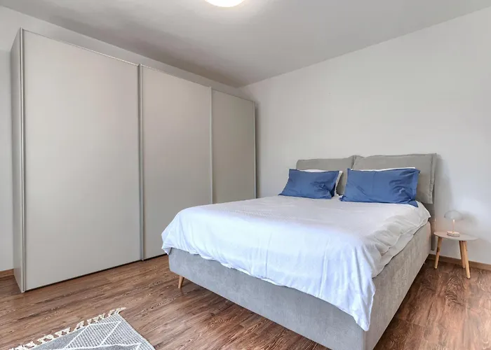 Olivo-1 By Interhome Karpinjan