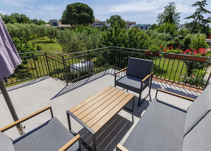 Olivo-1 By Interhome Διαμέρισμα Karpinjan