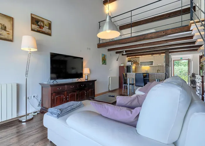 Olivo-1 By Interhome * Karpinjan